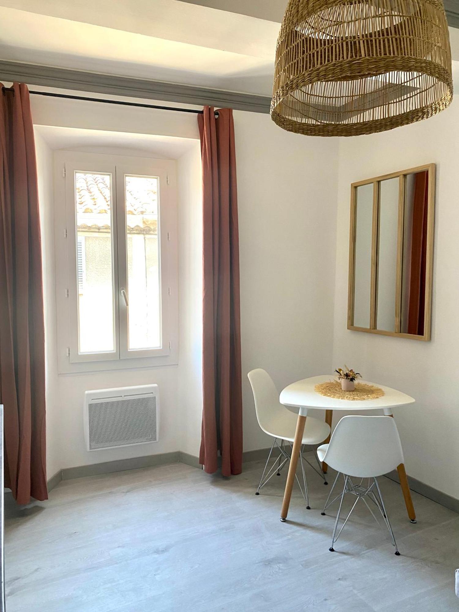 Le Studio En Provence Saint Didier (Vaucluse) Exterior foto